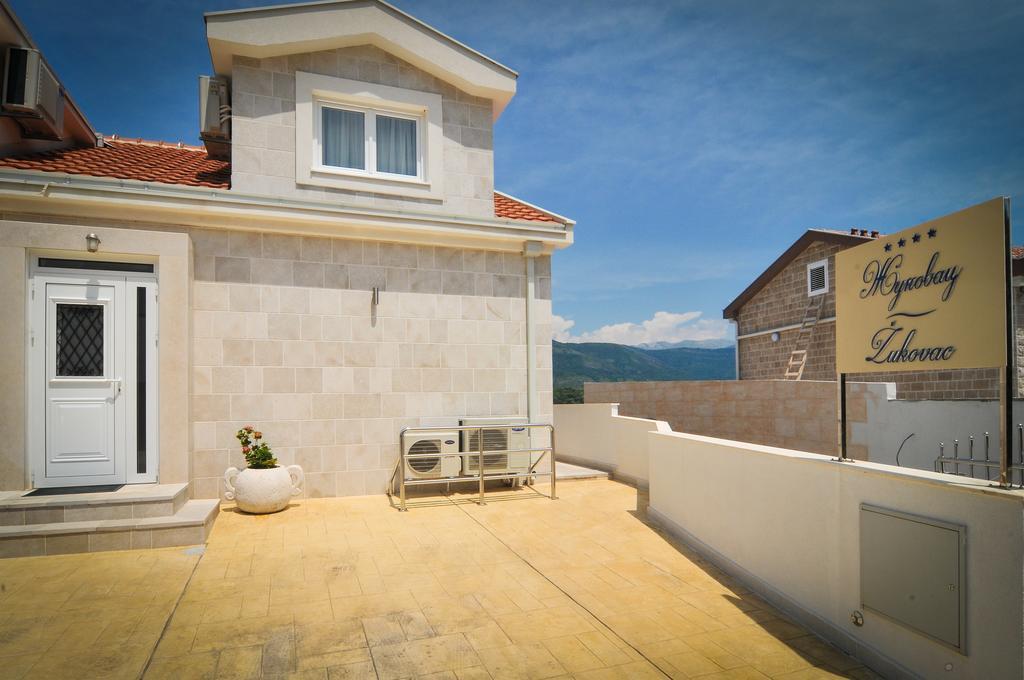 Apartments Zukovac Tivat Dış mekan fotoğraf