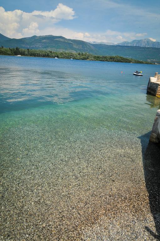 Apartments Zukovac Tivat Dış mekan fotoğraf