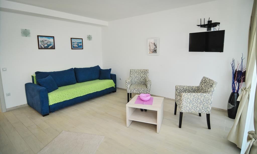 Apartments Zukovac Tivat Dış mekan fotoğraf